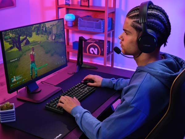 Hardmaniacos 5 Dicas de Ajustes de Áudio essenciais nos jogos de tiro